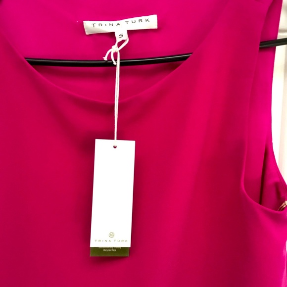 NWT Trina Turk Sunset Asymmetrical Top in Warm Magenta - small - Picture 9 of 10